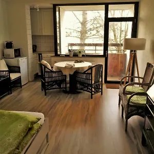  Appartamento Ruhiges Apt. Direkt Am Naherholungsgebiet Mit Seeblick, Zentrum 5min, Messe 18min Germania